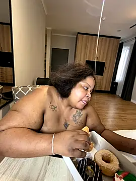 MissLola27's cam snapshot