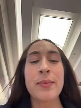 Holly_Play live sex cam