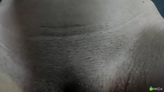 Courtney_Luv live sex cam