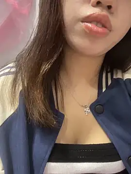 Rose-babyx's cam snapshot