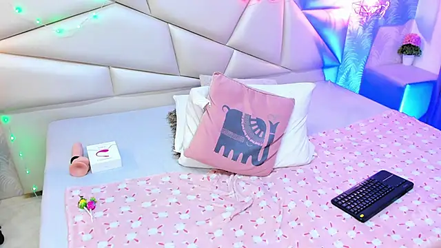 laurettedela_rouse live sex cam