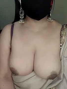 Sakshi-11's cam snapshot