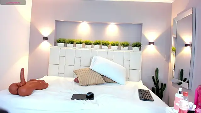 ValeriaGarcia's cam snapshot