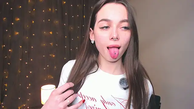 YvonneRobes's cam snapshot