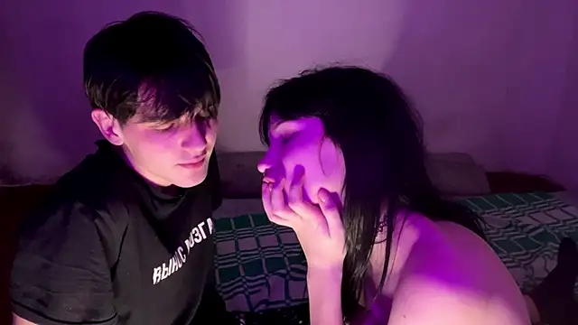 altycouple's cam snapshot