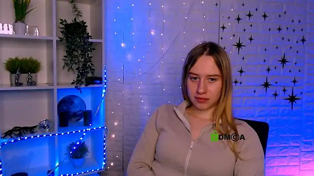 molly_lesser's cam snapshot