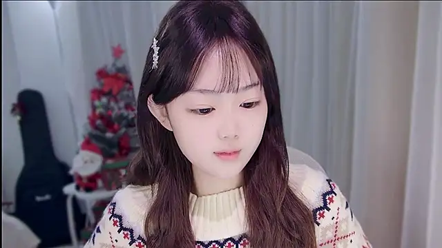 YUANYUAN-A live sex cam