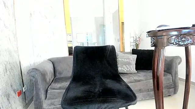 MafeArias23 live sex cam