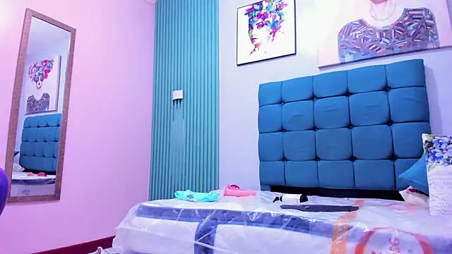 Lucia_Spear live sex cam