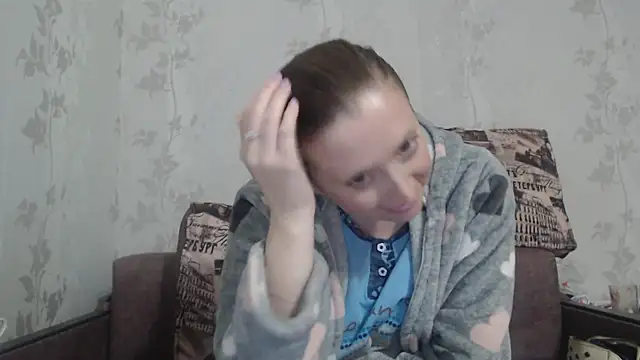 CrystallAngel's cam snapshot