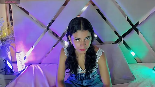 AnnieeStone's cam snapshot