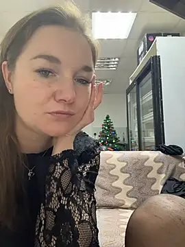 VaryaRose live sex cam