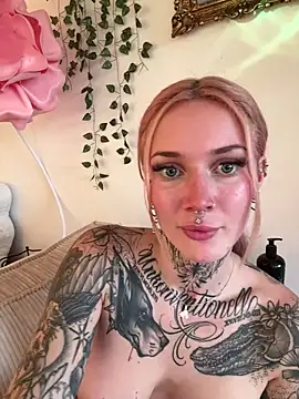 Stella-Kink live sex cam