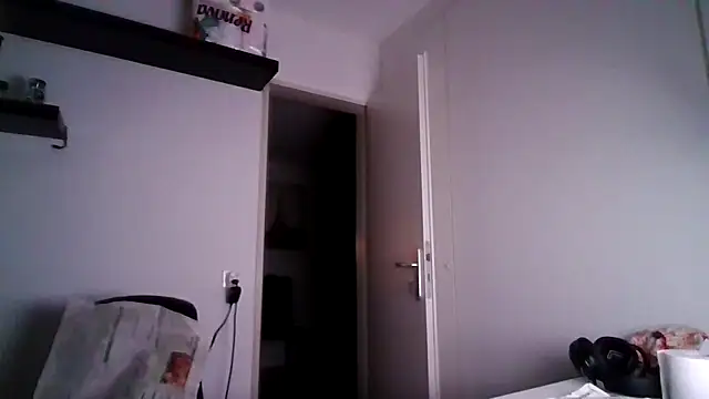 alpha-hunk's cam snapshot