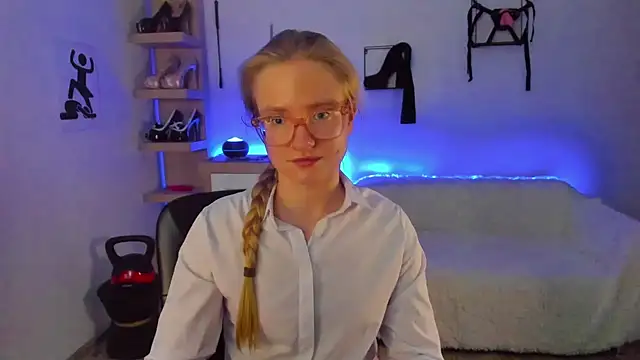 NancyHottie's cam snapshot