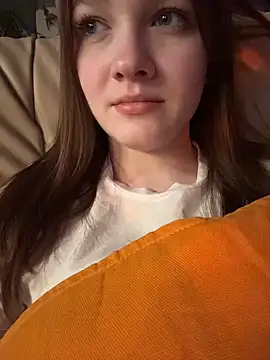 MichelleRoux's cam snapshot