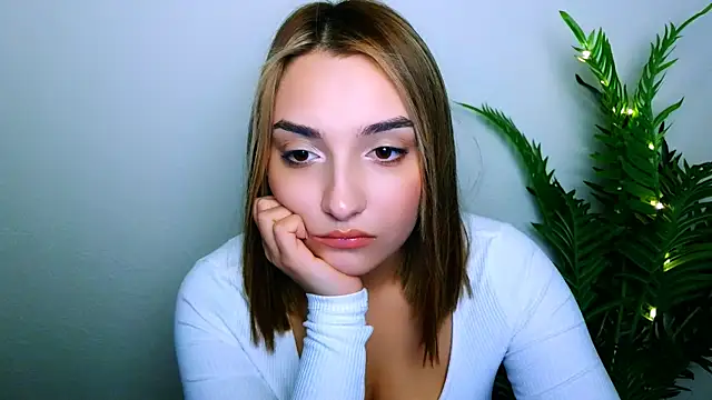 veryshygirl's cam snapshot