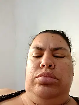 yaneth_'s cam snapshot