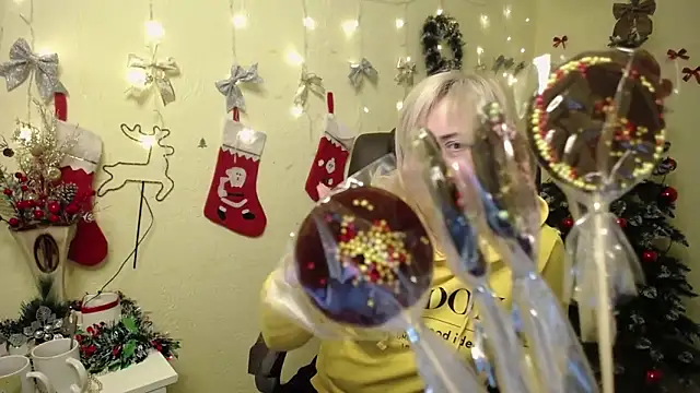 LaurenWishy's cam snapshot