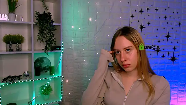 molly_lesser's cam snapshot