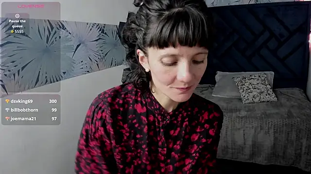 Valery_More__'s cam snapshot