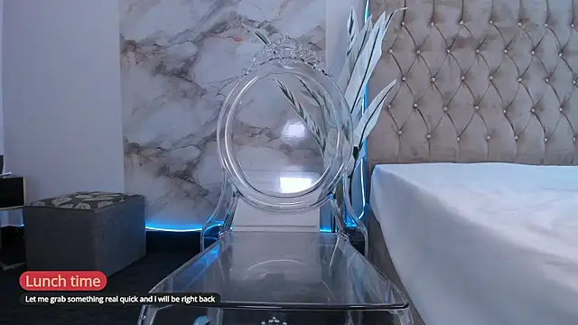 VanillaFlo's cam snapshot