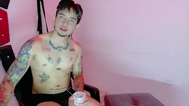 AliceandMax live sex cam