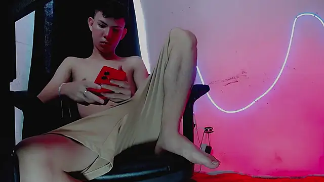 Alexxx_lov live sex cam