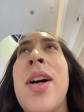 Holly_Play live sex cam