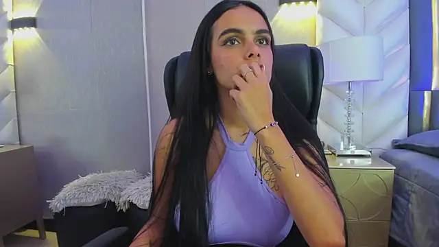 ChloeHarper_ live sex cam