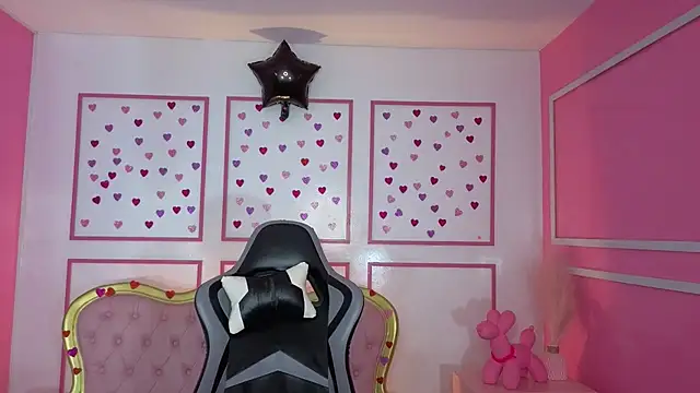 stephania_t's cam snapshot