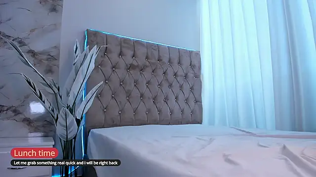 VanillaFlo's cam snapshot