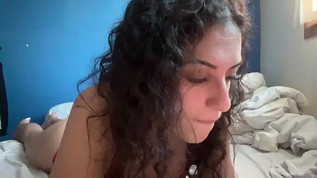 CoquineCharmeuse's cam snapshot