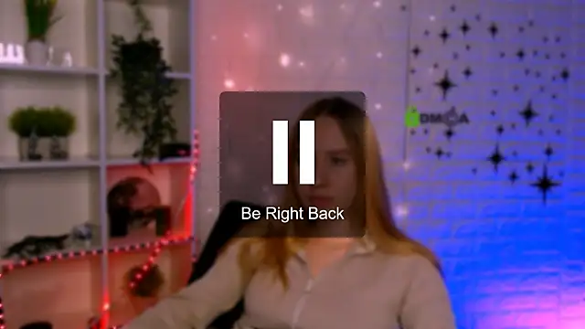 molly_lesser's cam snapshot