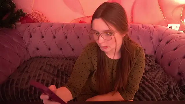 MagicPeachh_'s cam snapshot