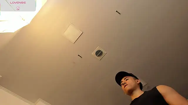 Draven_Marceaux live sex cam