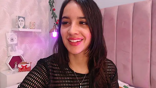 LeenaBrown live sex cam