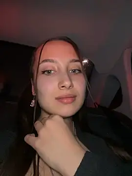 ICrazyOneIRL live sex cam