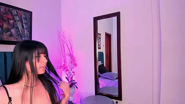 GahiaBelucci's cam snapshot