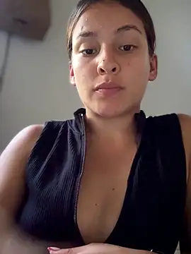 Talia_Bonet live sex cam