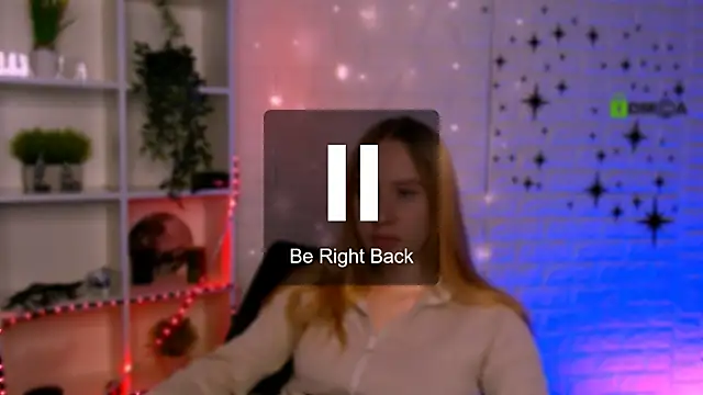 molly_lesser's cam snapshot