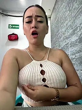 Danielavegax live sex cam