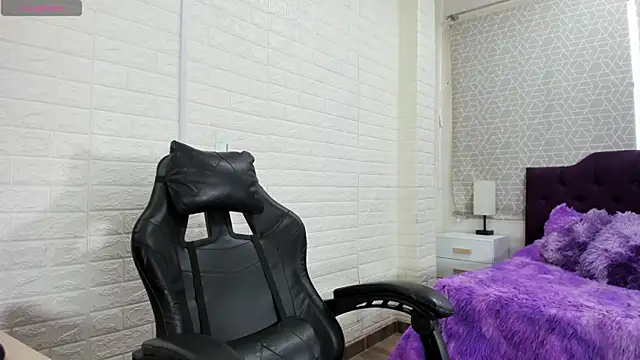 _Emily_Parker01's cam snapshot