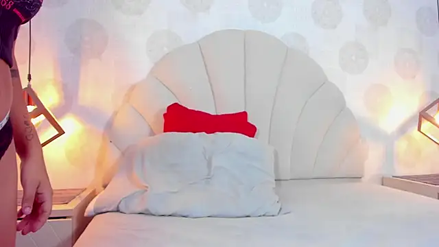 JASMIN_TUNZI's cam snapshot