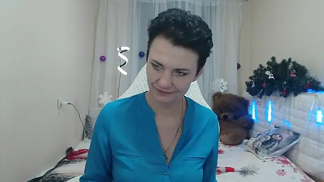 AvaSaturnian's cam snapshot