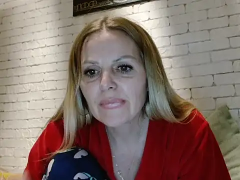 Angel_girllovemy's cam snapshot