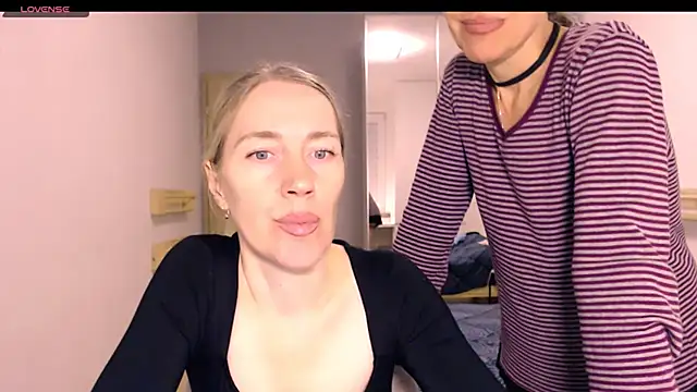 Pepper_mur's cam snapshot