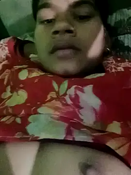 swartilodhi123's cam snapshot