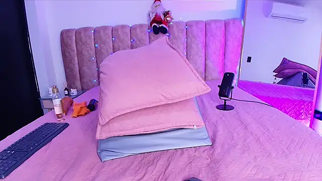 Auroraa_miller live sex cam