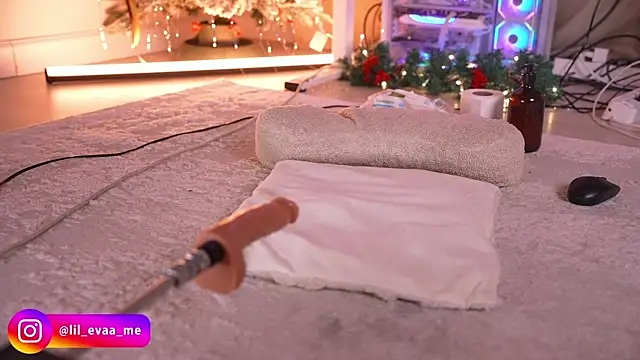 Lilevame live sex cam